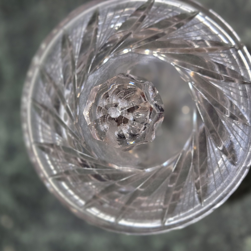 Elegant Clear Glass Vase